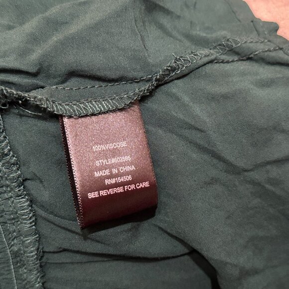 CURATIONS Sleeveless Tiered Surplice Viscose Tunic Blouse, Green, Large - Picture 14 of 15